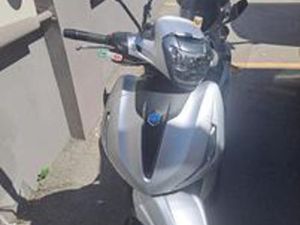 PIAGGIO BEVERLY 300 - 2025