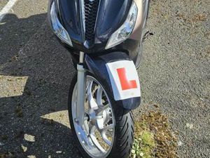 PIAGGIO, MEDLEY, 2020, 125 (CC)