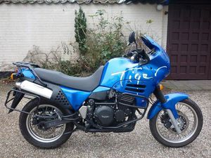 TRIUMPH TIGER 900 T400