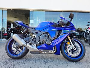 2025 YAMAHA YZF R1 FOR SALE
