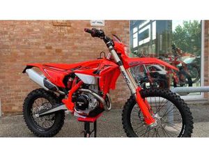 VENDO BETAMOTOR RR X-PRO 350 4T ENDURO (2026) NUOVA A SASSUOLO (CODICE 9806585) - MOTO.IT