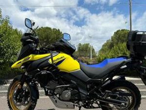 MOTO SUZUKI V-STROM 650