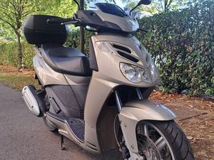 APRILIA SPORT CITY 300 ☆CITAJ OGLAS☆, 2010 GOD.