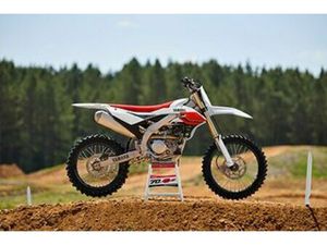 YAMAHA YZ450F 70TH ANNIVERSARY BOKA NU YZ450 F YZ 450 F (DCV57M) - BYTBIL.COM ◊