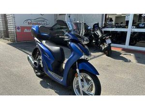 VENDO HONDA SH 150I (2020 - 23) USATA A ROMA (CODICE 9806684) - MOTO.IT