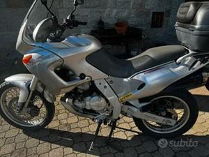 APRILIA PEGASO 650 CUBE