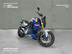 BMW F 900 R
