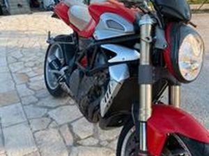 MV AGUSTA BRUTALE 910