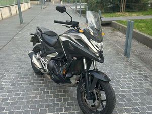 HONDA NC750X DCT