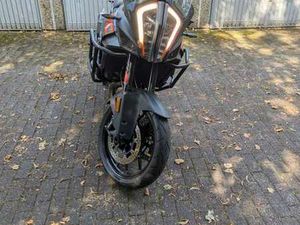 KTM 1290 SUPER ADVENTURE