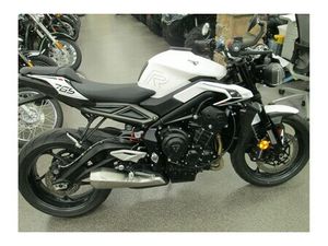 2024 TRIUMPH STREET TRIPLE