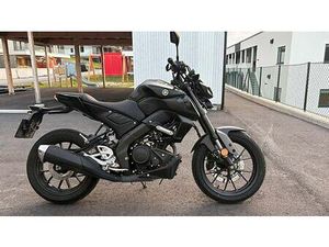 YAMAHA MT-125