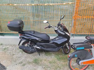SCOOTER 125 CC HONDA PCX