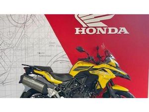 VENDO BENELLI TRK 502X (2021 - 25) USATA A SAN GIORGIO CANAVESE (CODICE 9807967) - MOTO.IT