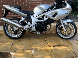 SUZUKI SV400 WITH SV650 ENGINE – A2 LEGAL – CHEAP INSURANCE – FRESH MOT