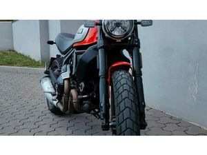 VENDO DUCATI SCRAMBLER 800 ICON (2017 - 20) USATA A NOGARA (CODICE 9807066) - MOTO.IT