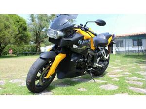 MOTA BMW K1200R COM 72.000KM SETÚBAL (SÃO JULIÃO, NOSSA SENHORA DA ANUNCIADA E SANTA MARIA DA GRAÇA)