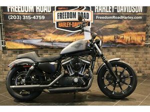 2017 IRON 883™ (XL883N)