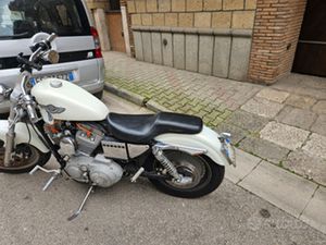 HARLEY DAVIDSON SPORTSTER 883 XLH CENTENARIO