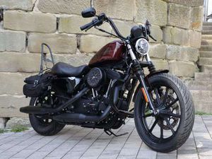 HARLEY-DAVIDSON SPORTSTER 1200