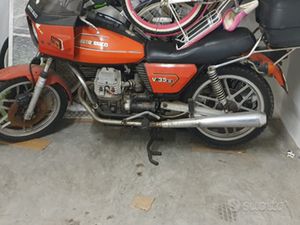 MOTO GUZZI V35