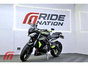 USED TRIUMPH STREET TRIPLE RS FOR SALE IN YATELEY