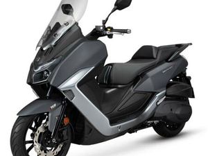 MAXSYM GT 400, ABS, 25 KW, E5+, WINTERAKTION