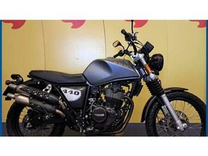 VENDO SWM SILVER VASE 440 (2017 - 18) USATA A BRA (CODICE 9808542) - MOTO.IT