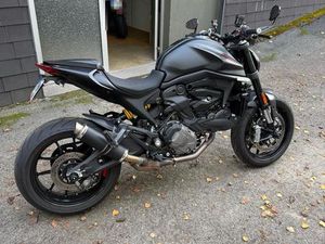 DUCATI MONSTER 937 PLUS