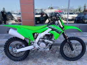 KAWASAKI KX 250F →