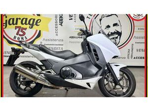 VENDO HONDA INTEGRA 750 DCT ABS (2014 - 15) USATA A ROMA (CODICE 9808609) - MOTO.IT