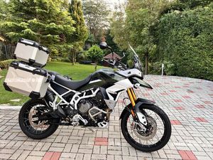 RALLY PRO ÚJSZERŰ KARCMENTES ÁLLAPOT -FULL EXTRA. FRISS SZERVIZ!