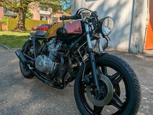 HONDA CB 750 CAFE RACER