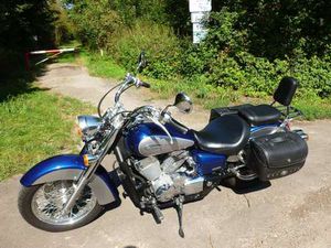 HONDA SHADOW 750