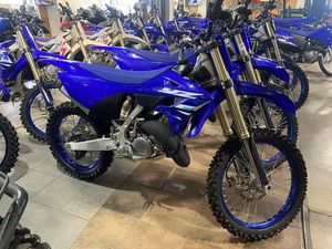 YAMAHA YZ 2025