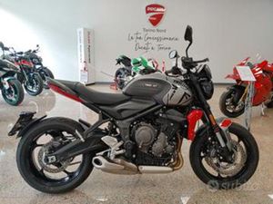 TRIUMPH TRIDENT 660