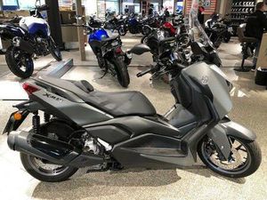 YAMAHA X MAX 300EHEM.NP: 6.900,-