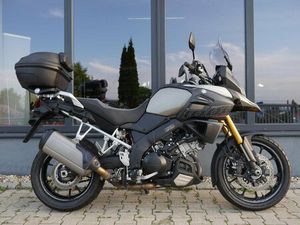 SUZUKI V-STROM 1000
