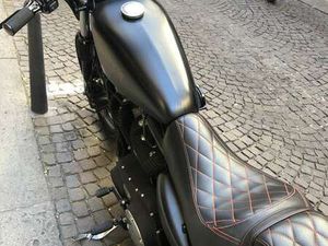 HARLEY-DAVIDSON IRON 883 IRON
