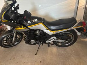 YAMAHA XJ 600 1988