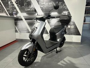 EM1-E - ELEKTROROLLER AB 15 JAHREN FAHRBAR