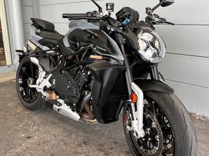 MV AGUSTA BRUTRALE 1000 RS