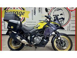 VENDO SUZUKI V-STROM 650 ABS (2017 - 20) USATA A ROMA (CODICE 9809479) - MOTO.IT