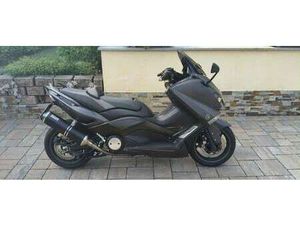 YAMAHA TMAX 530 NERO