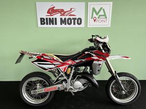 VENDO HUSQVARNA SM 125 (2007) USATA A MANERBA DEL GARDA (CODICE 9809834) - MOTO.IT