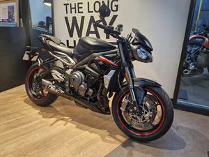 TRIUMPH STREET TRIPLE 765 RS - 30 200 KMS - AOUT 2020 - 1 ERE MAIN