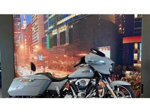 VENDO HARLEY-DAVIDSON STREET GLIDE (2024 - 25) USATA A LIVORNO (CODICE 9810047) - MOTO.IT