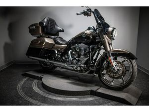 2014 CVO™ ROAD KING® (FLHRSE5)