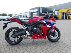 HONDA CBR650R MIT ABS BETRIEBSFERIEN BIS 18.11