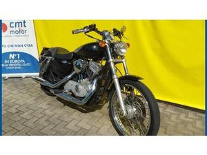 VENDO HARLEY-DAVIDSON 883 CUSTOM (2001 - 05) - XL 53C USATA A RIVAROLO CANAVESE (CODICE 9810551) - MOTO.IT